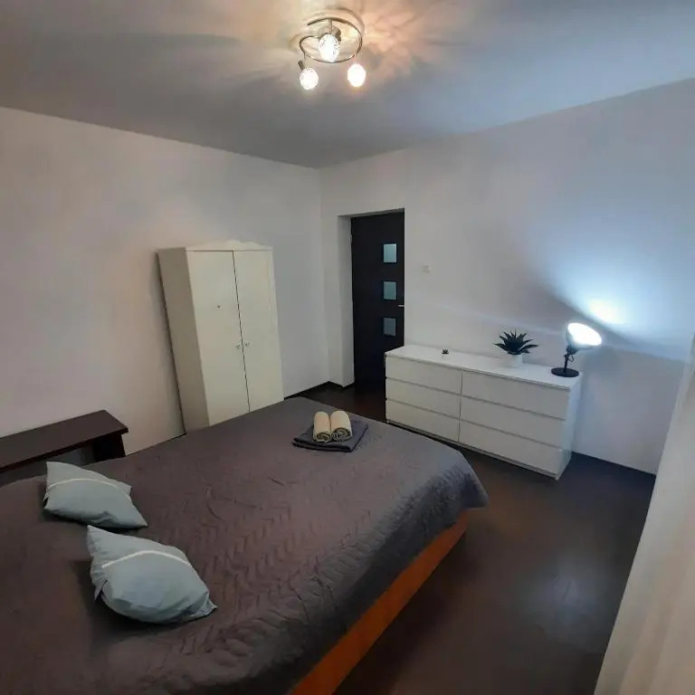 Apartament intr-o zona linistita din Piatra Neamt.