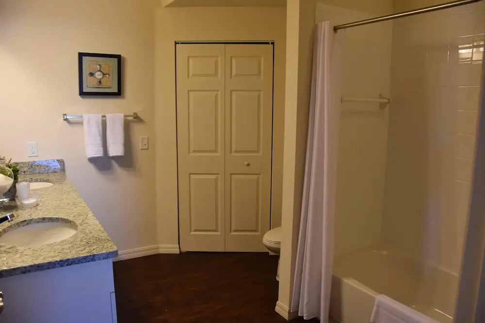 Nov Special 3 bed West Lucaya ID: 168863