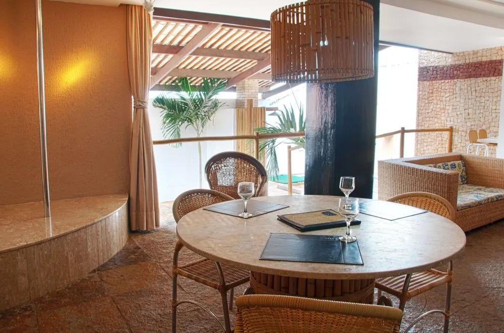New Dhunas Motel