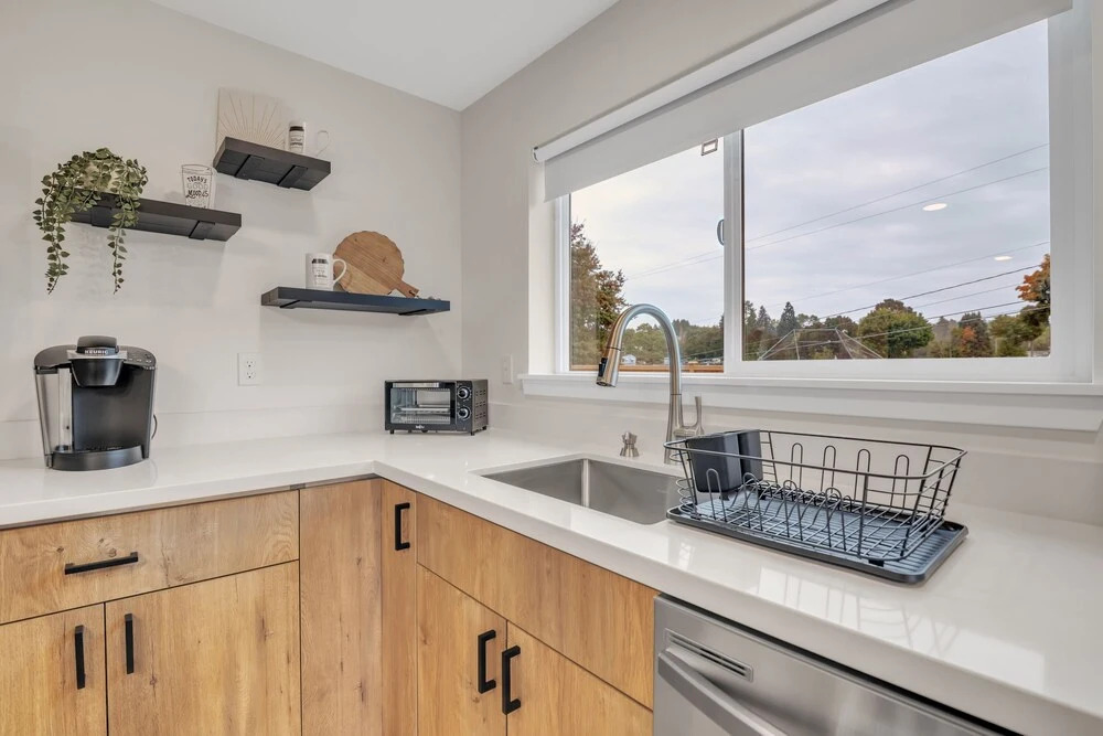 Pacific Northwest Retreat Duplex 3min from Seattle by RedAwning