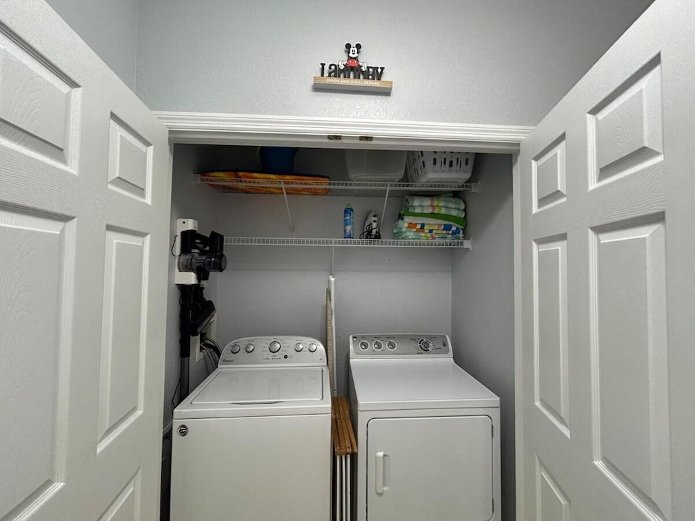 Stunning 3 Bedroom Condo Renovated 2024