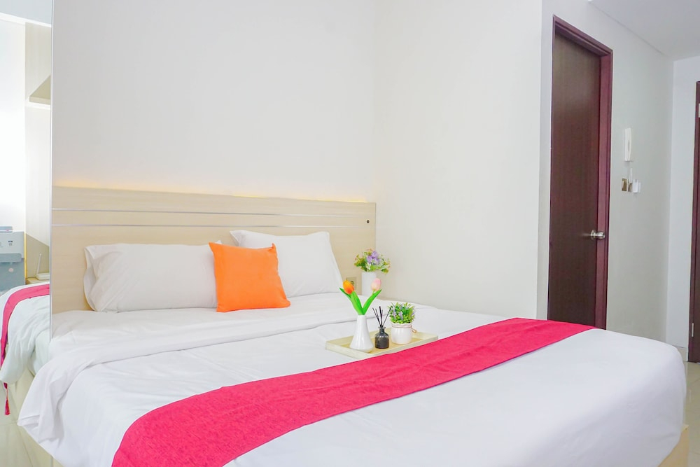 Chic Studio Near Trans Studio Cibubur At Transpark Cibubur Apartment