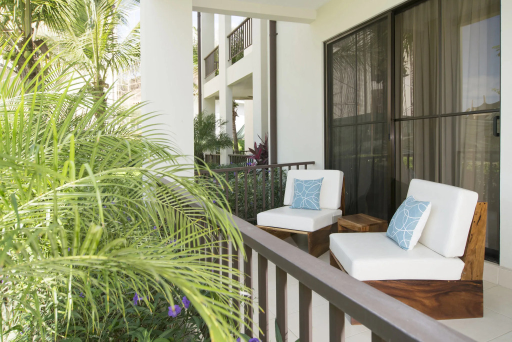 Breeze Private Residence Club
