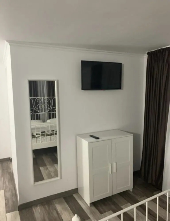 Casa De Sub Munte
