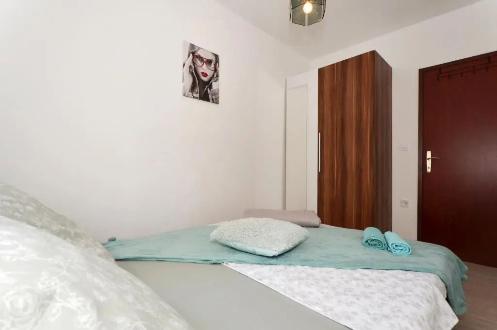 Apartment with a sea view terrace, Čiovo near Trogir