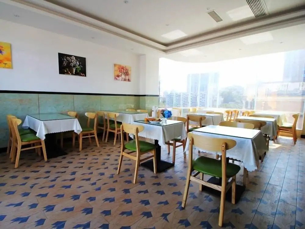GreenTree Inn Fuzhou Gushilou District North Xierhuan Road Zuohai park Express Hotel