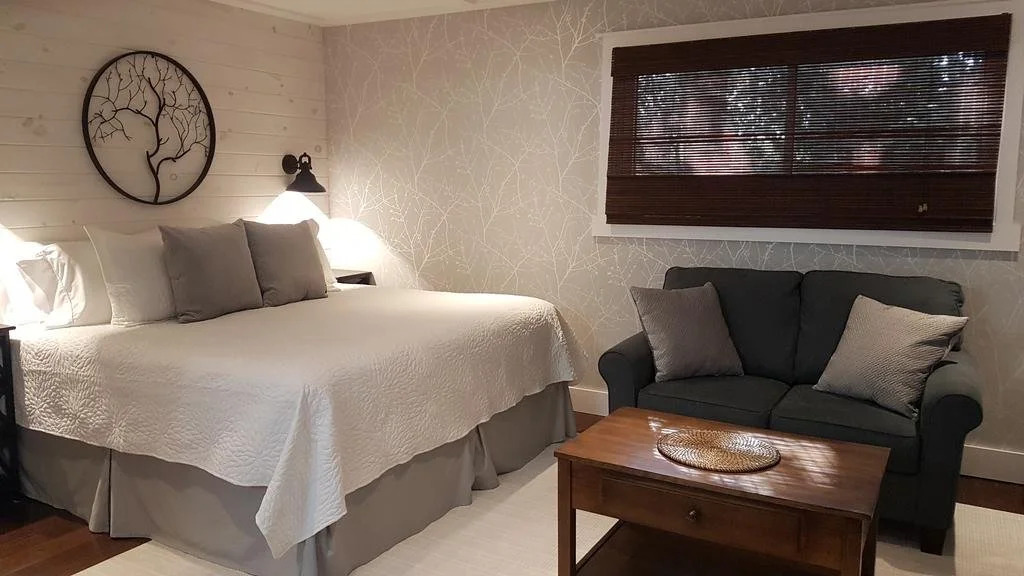 Christine's Bed and Breakfast by Elevate Rooms