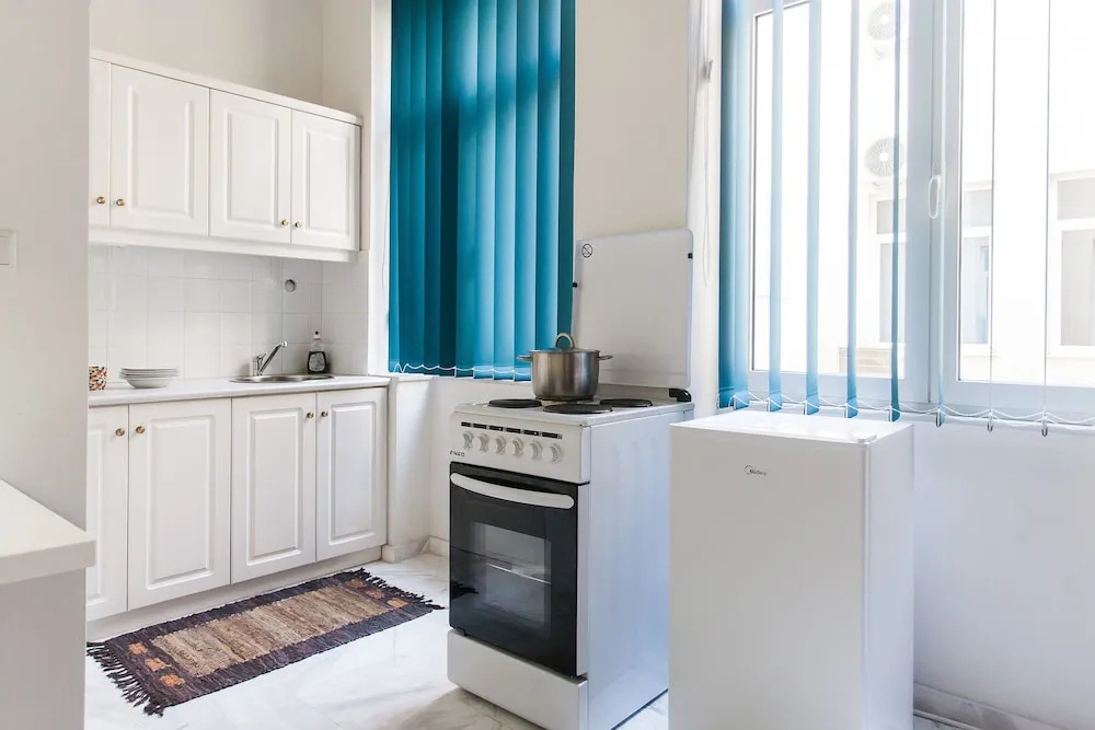 Concierge Athens II