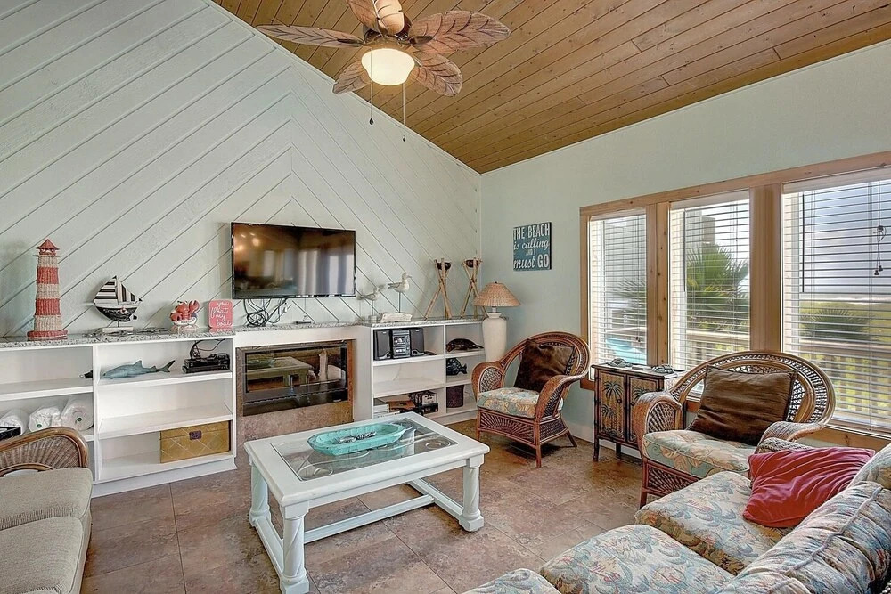 Lost Colony Shiny Shell Cottage