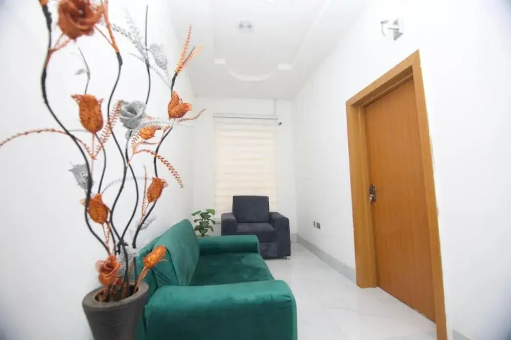 Loomzy Suites and Apartments