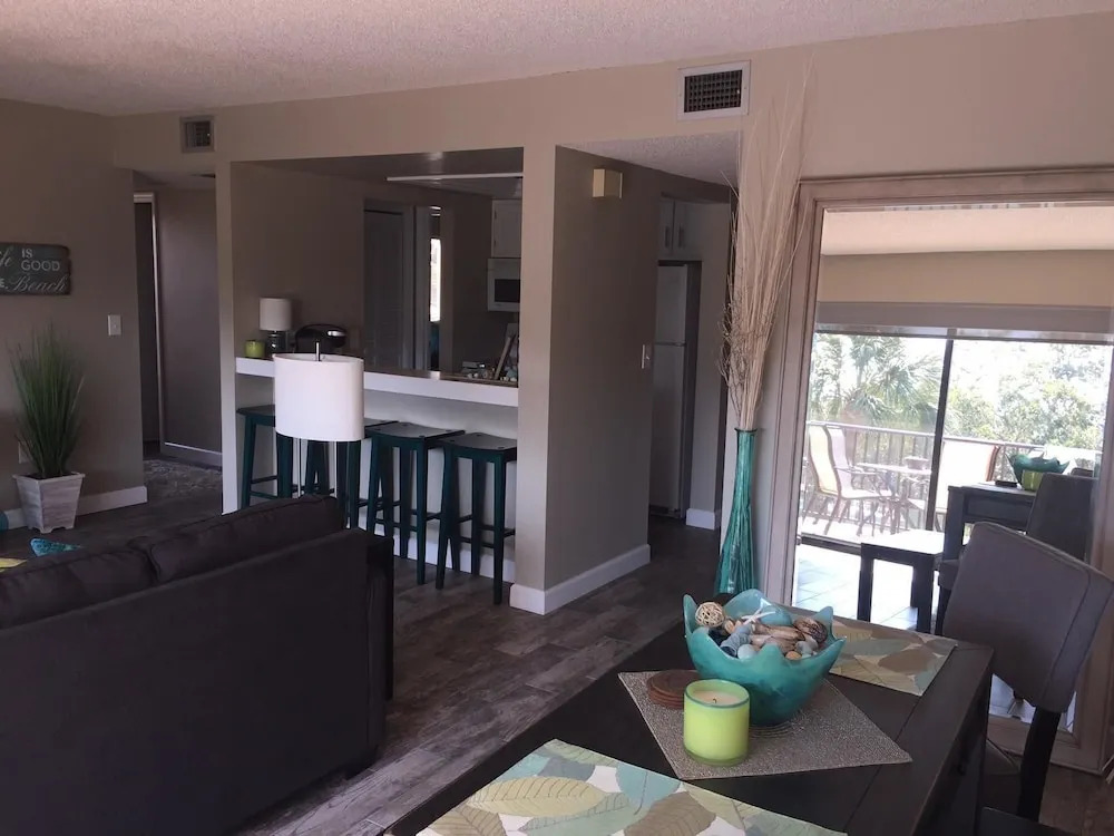 Cove II 733F 2 Bedroom Condo By Midnight Cove II