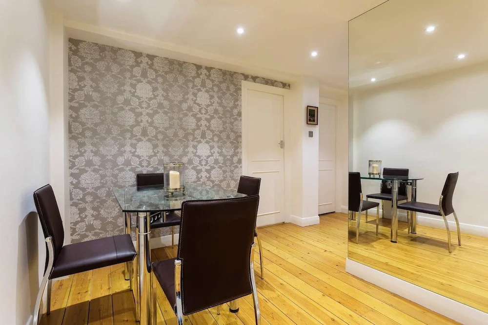 Chalk Farm Comfort