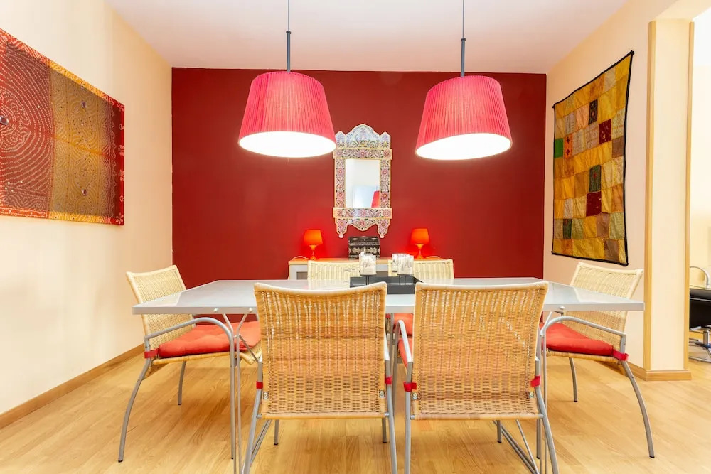 MC YOLO Apartamento Estación de Atocha