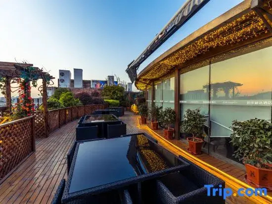 Atour X Hotel Hangzhou West Lake Hubin Yanan Road