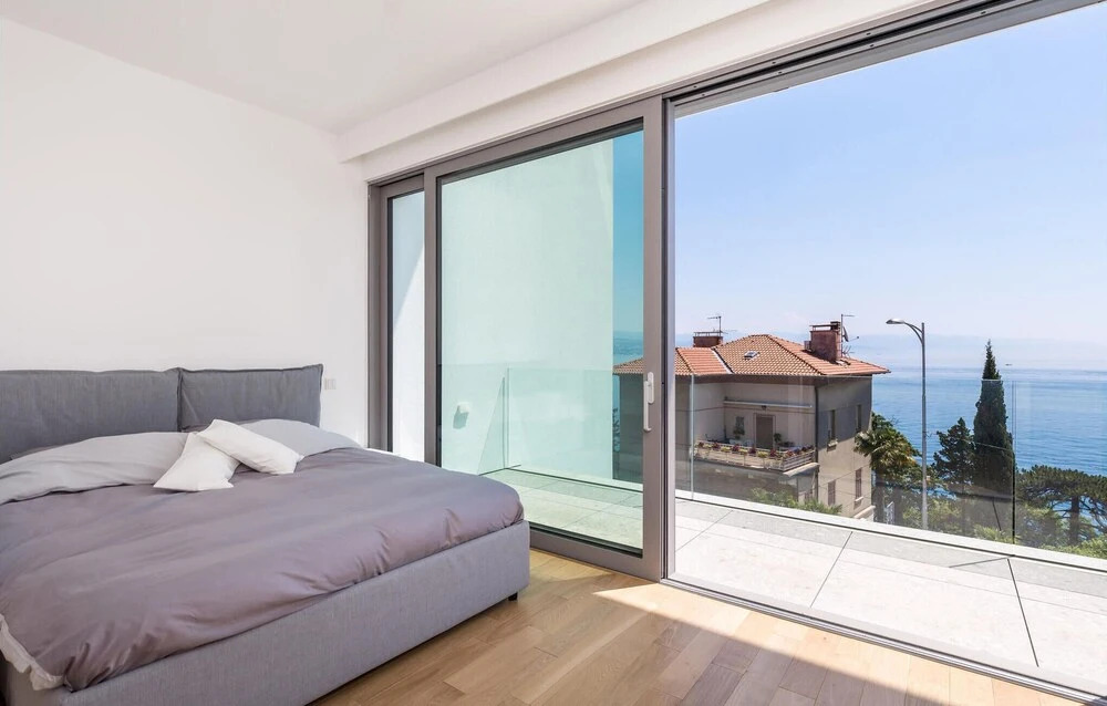 Nice Apartment in Opatija With 4 Bedrooms, Sauna and Heated Swimming Pool