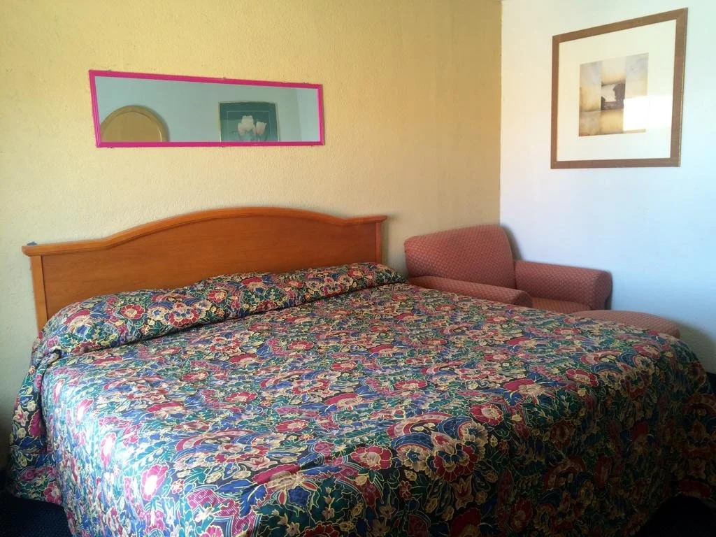 Sunset Inn - Barstow