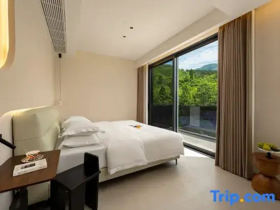 Wangshan Villa · Forest Family Resort Pool (Anji 19 Waterfalls Rafting)