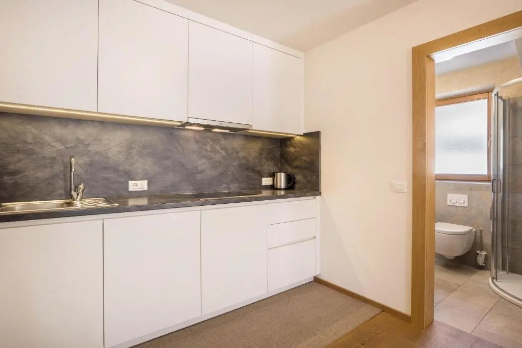 Rosalpina Apt 1