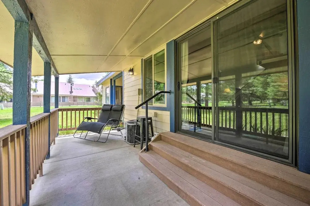 Pagosa Springs Townhome ~ 4 Miles to Hot Springs!