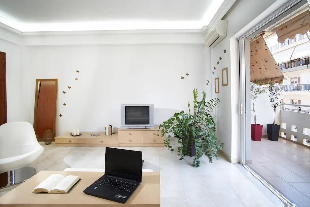 Dream City Apartment near Beach & Venetian Port