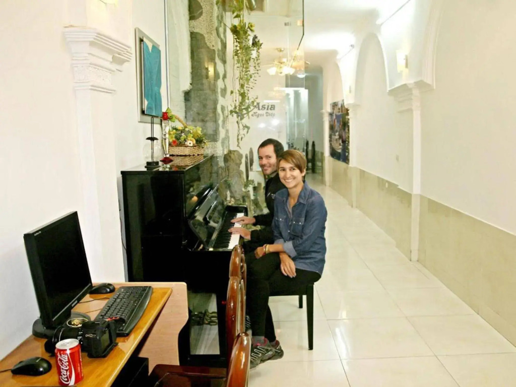 The Ambery Hanoi Boutique Hotel & Travel