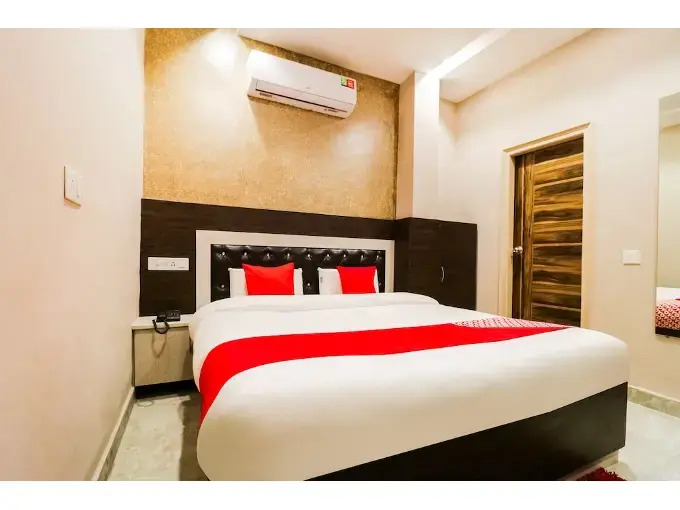 Hotel Z by OYO Rooms