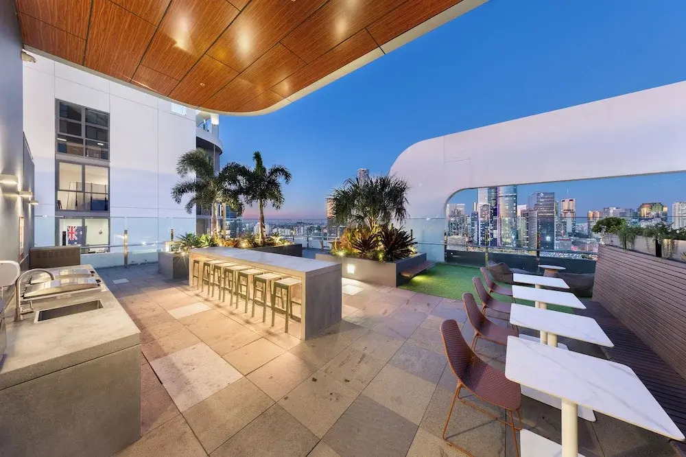 Art House Apartments by CLLIX