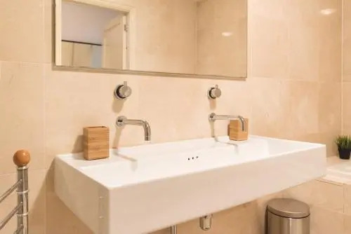 Apartment Marble