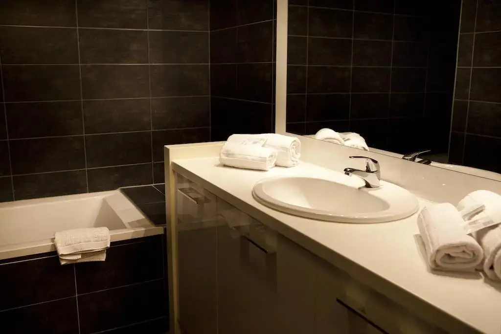 Le Mas De Valrugues Hotel