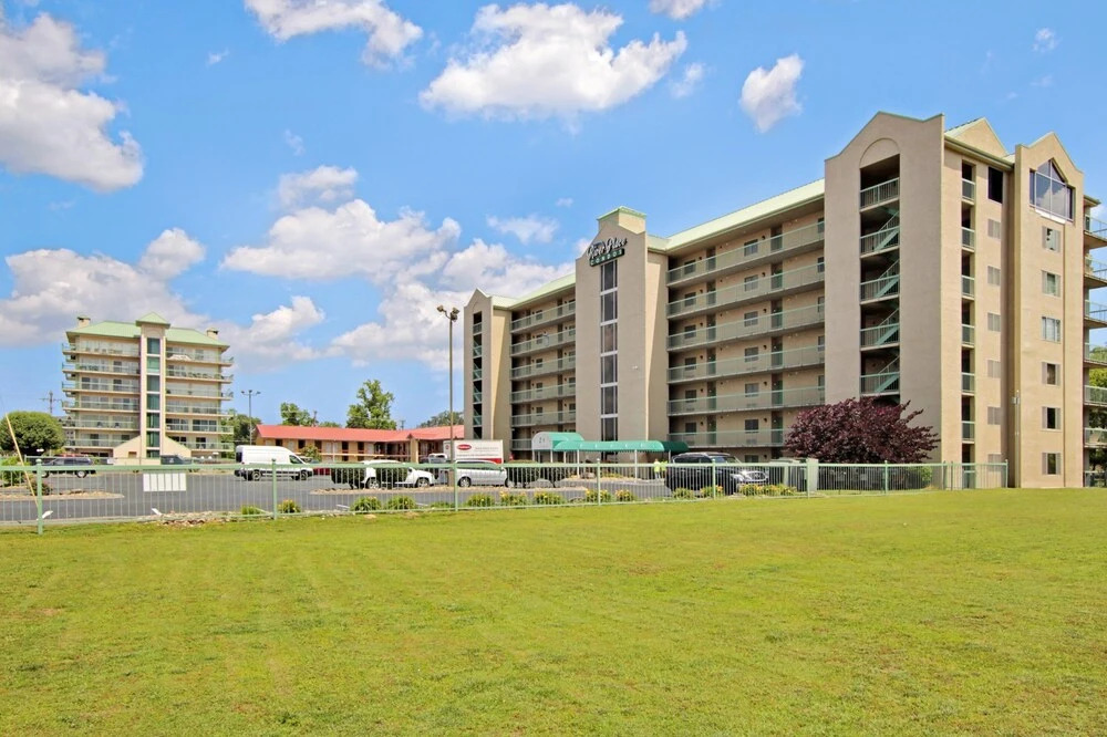 509 1bd 1 Bedroom Condo by RedAwning