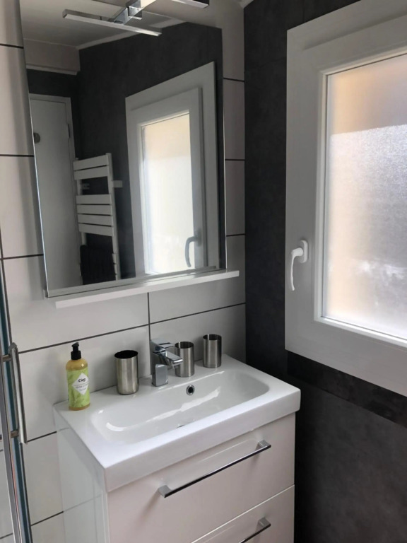 studio maisonnette avec jardin