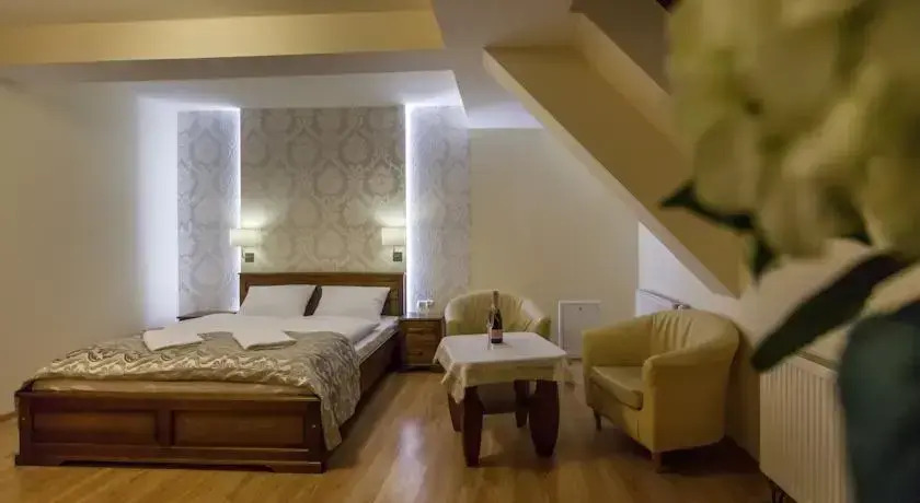 Jawor Pokoje i Apartamenty