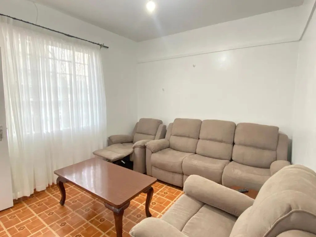 Modern 2-Bedroom Apartment in Kasarani, Nairobi with Wi-Fi, Netflix and a Free Parking spot.