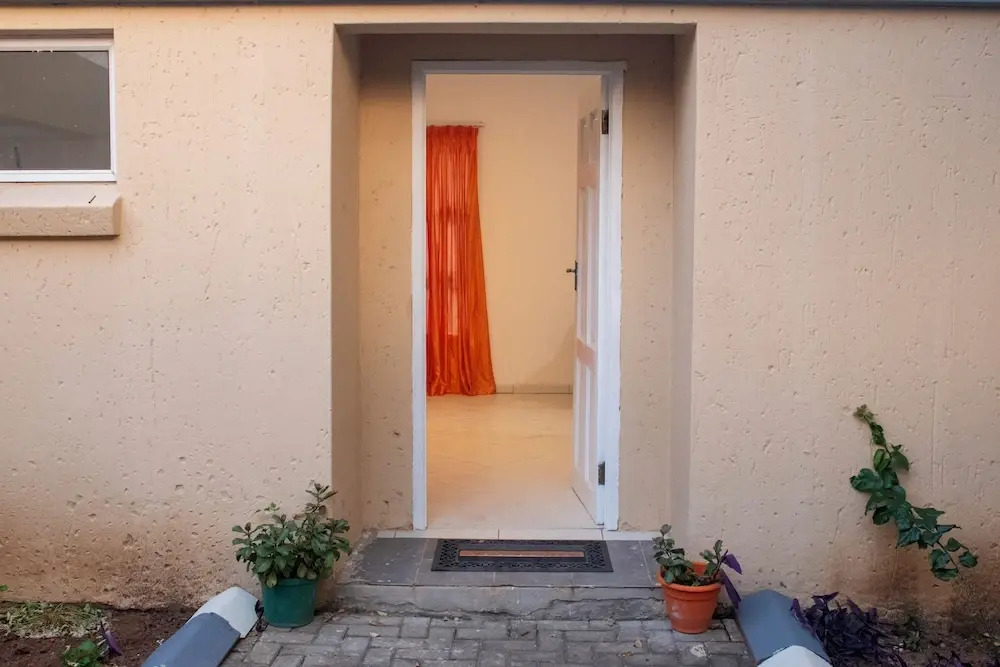 Cozy Studio Room to Rent in Johannesburg City