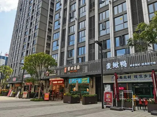 Fengling Boutique Apartment (China Resources Vientiane City Store) |