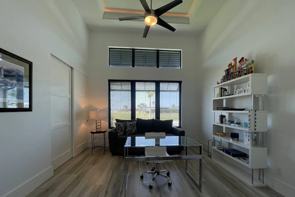 1625 NW 32nd Ct