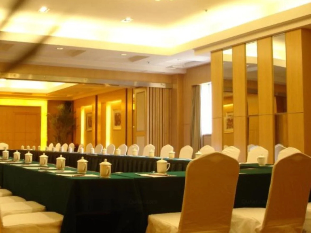 Kingdom Shuyue Hotel