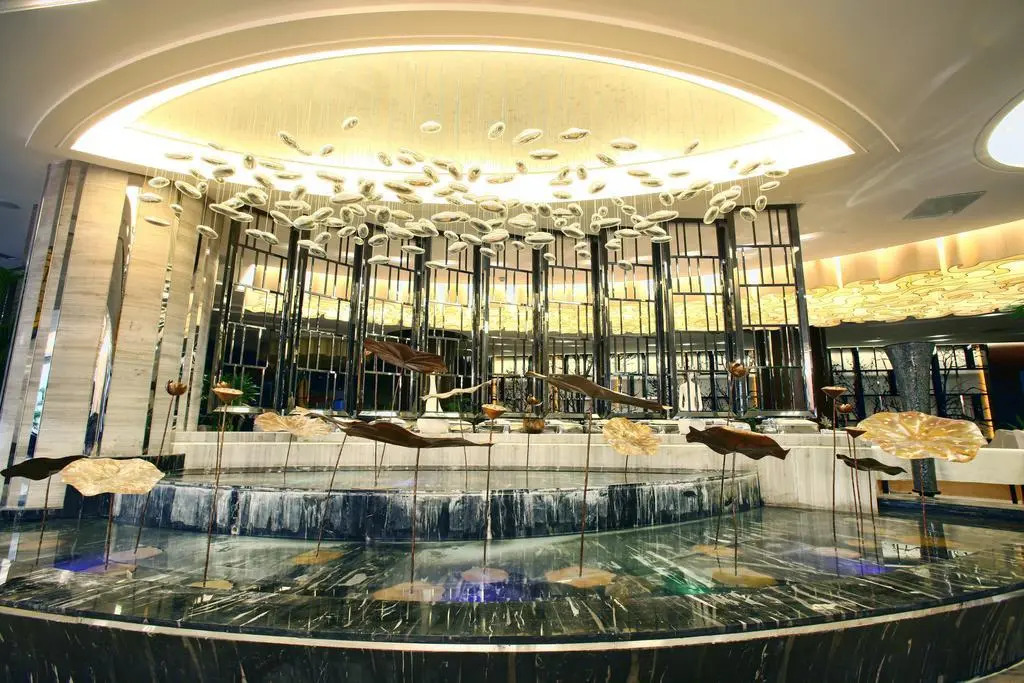 Xichang Minshan Hotel