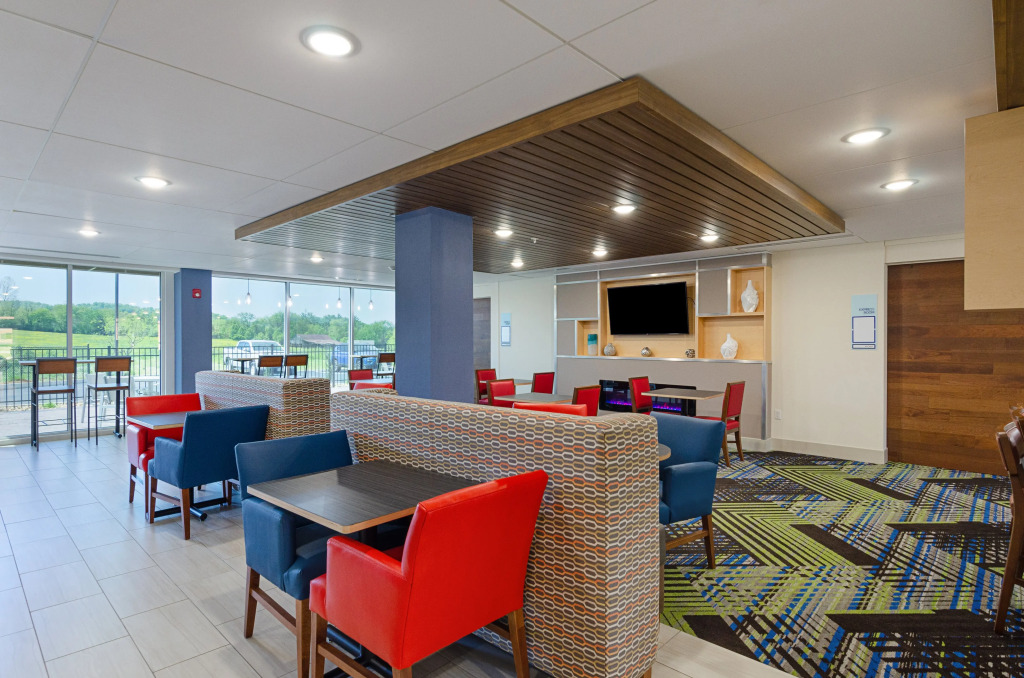 Holiday Inn Express & Suites - Abingdon by IHG