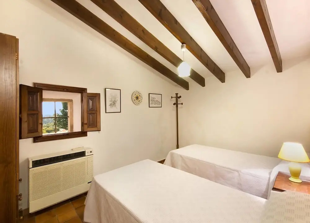 Villa - 3 Bedrooms with Pool and WiFi - 103216
