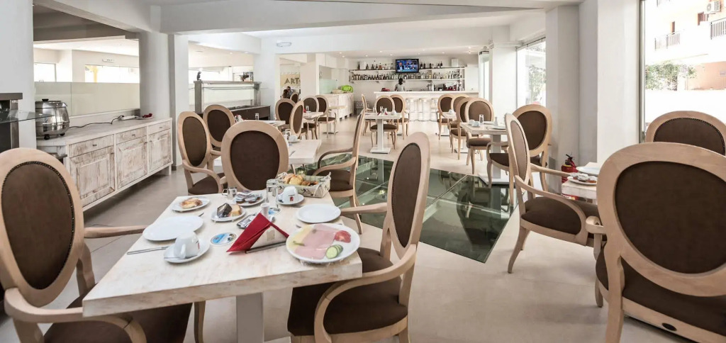 Artemis Hotel Apartments