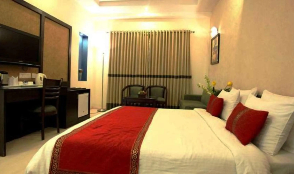Hotel Saar Inn