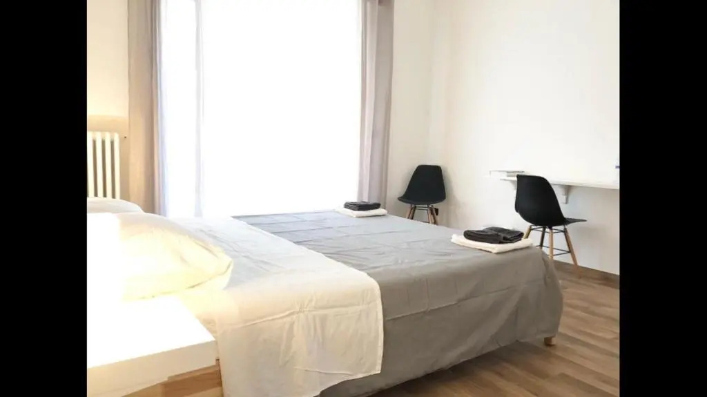 Italien chic, camera con bagni condivisi