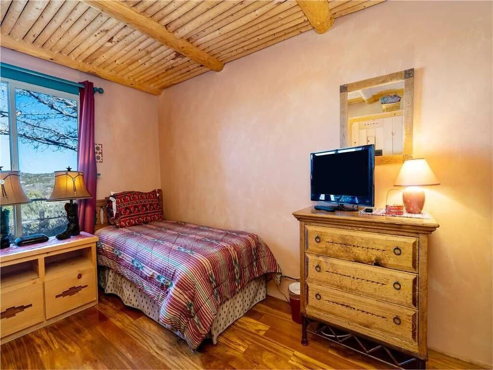 Artist Road #2, 2 Bedrooms, Indoor Pool, Wood Fireplace, Views, Sleeps 4