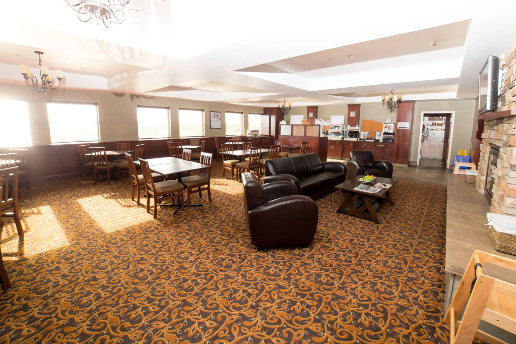 Holiday Inn Express & Suites Drayton Valley by IHG