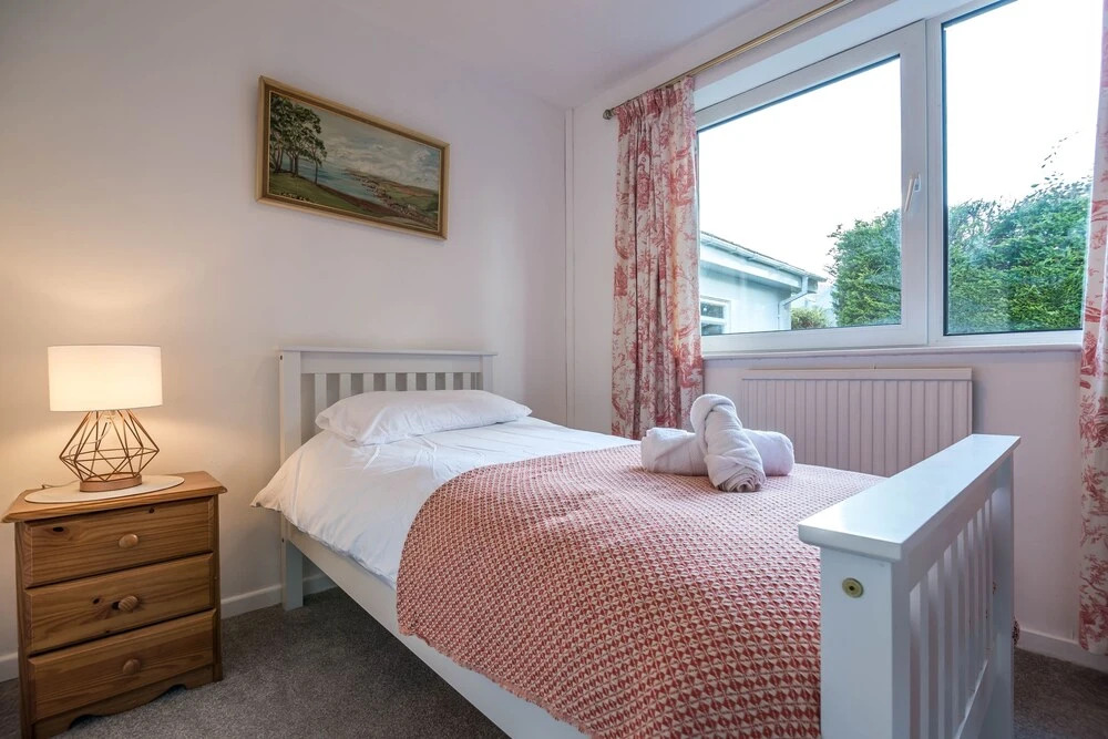 The Old Orchard - 3 Bedroom - Lamphey
