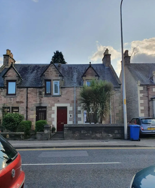 Kenneth Street Apartment