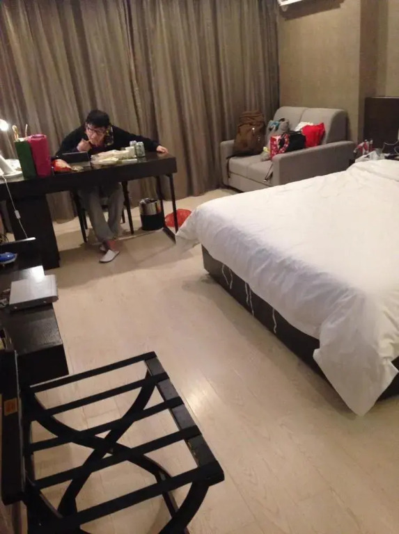 Luminous Jade Hotel