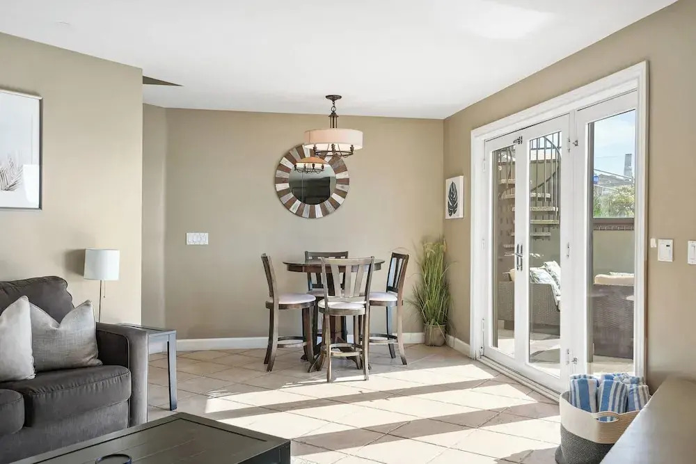 Beachfront+private Beach Access, Pool+hot Tub, Oceanview Sail Bay by Avantstay