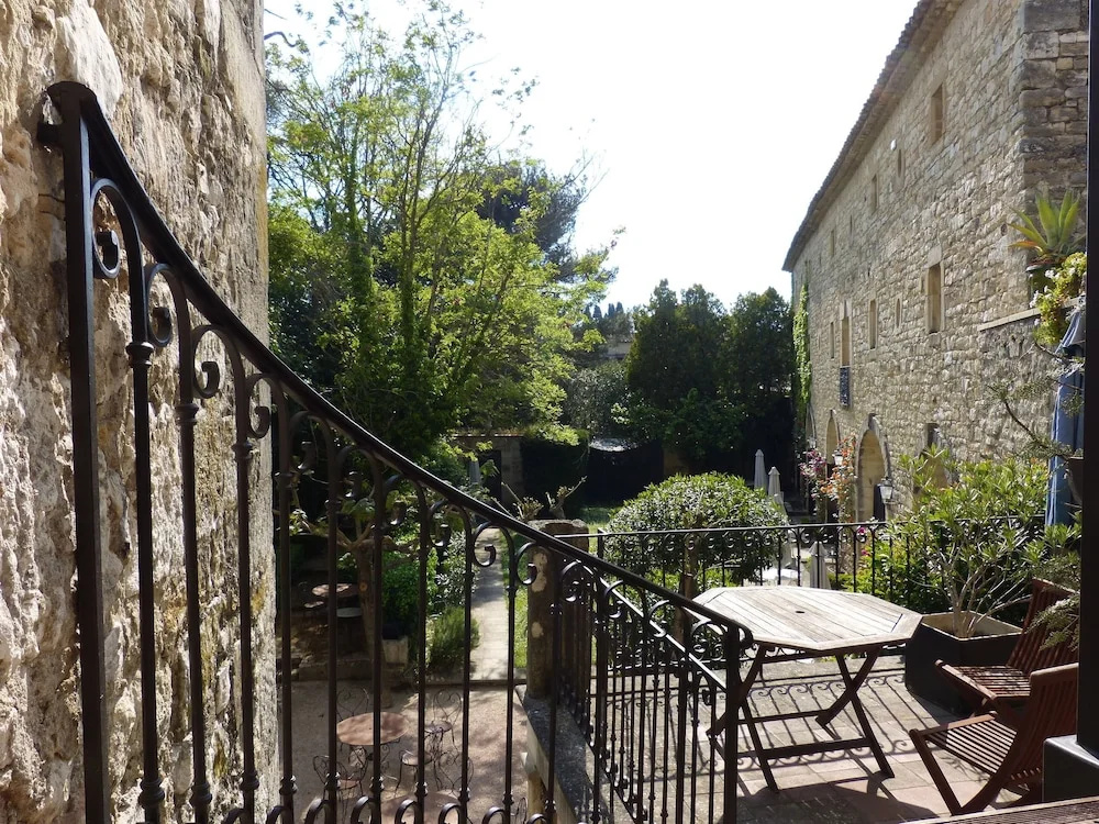 Château dArpaillargues - TERITORIA